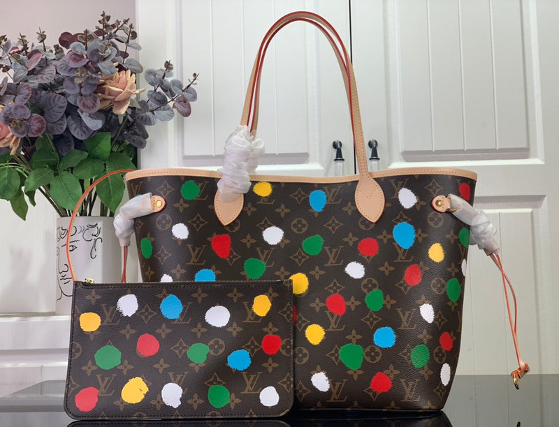 LOV - Luxurious Totes - 518