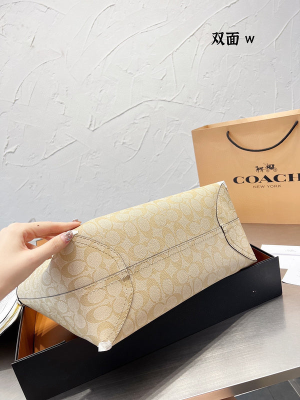 Luxurious Totes - CCH2 Bags - 131