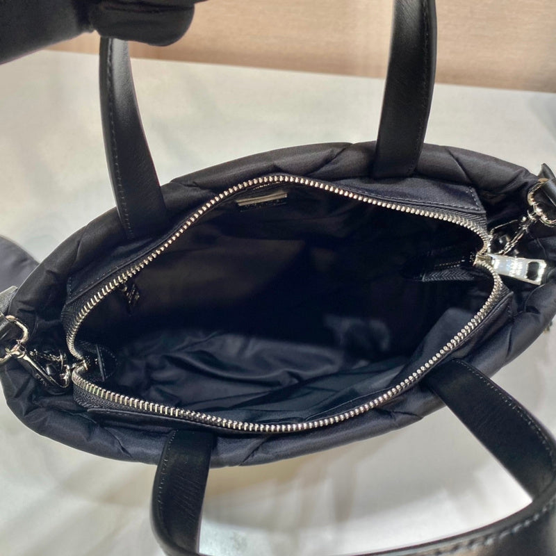 PDA - Luxurious Totes - 213