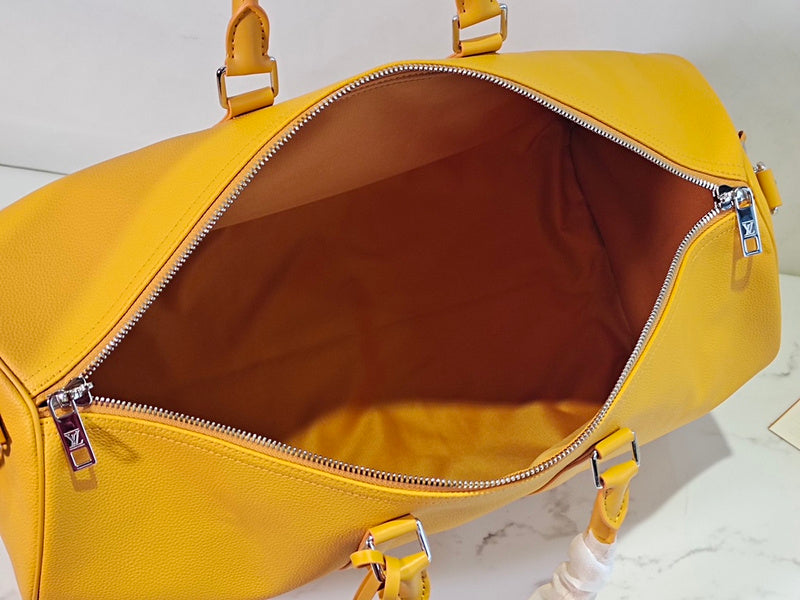 LOV - Luxurious Totes - 931
