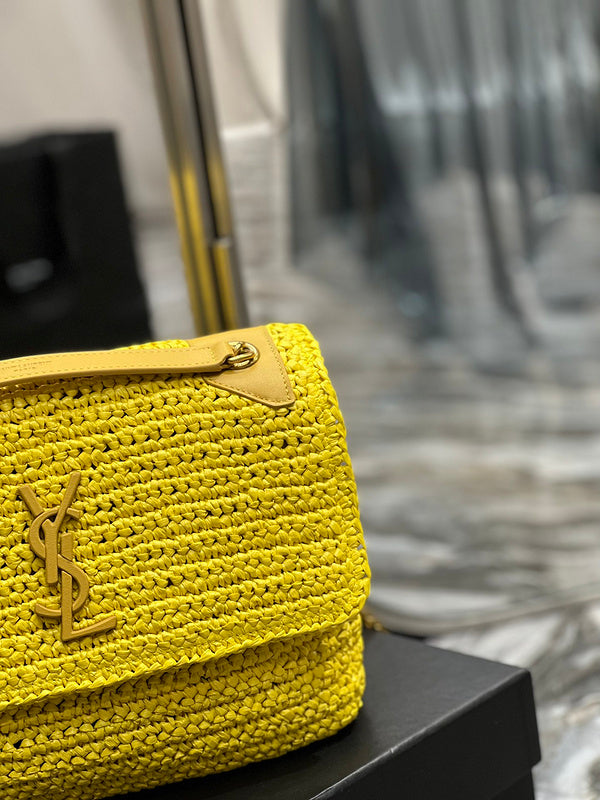 Luxurious Totes - Latest - 8033