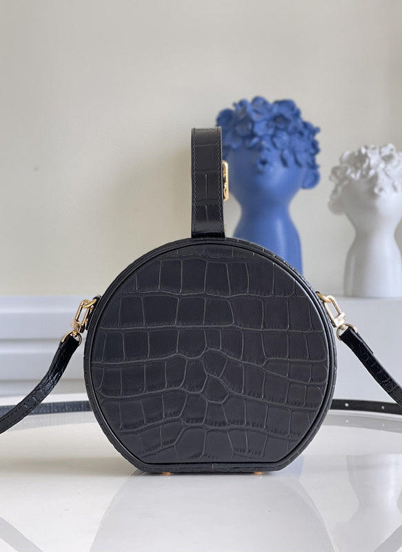 Luxurious Totes - Latest - 8818