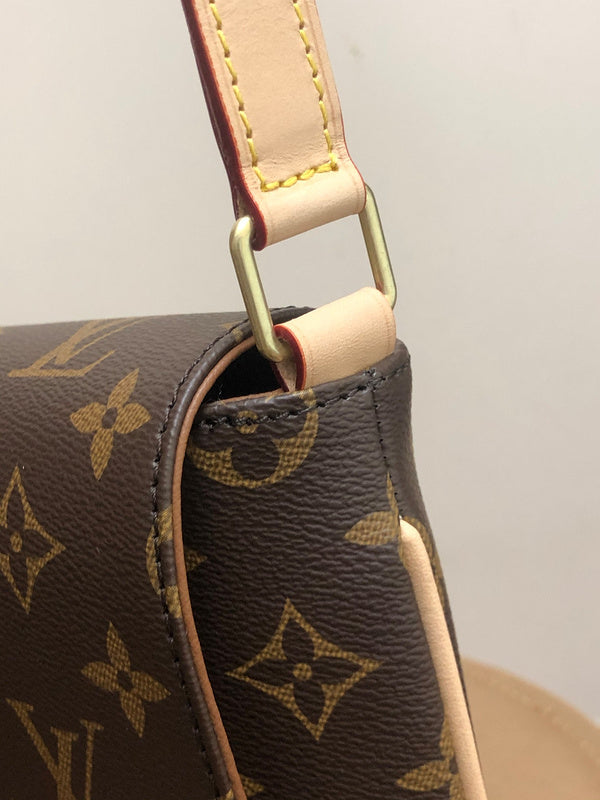 LOV - Luxurious Totes - 2330
