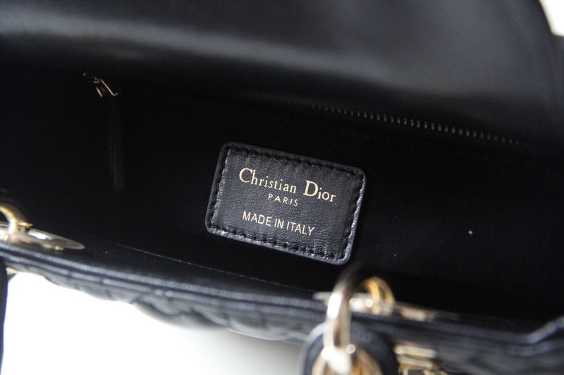 Luxurious Totes - Latest - 6468