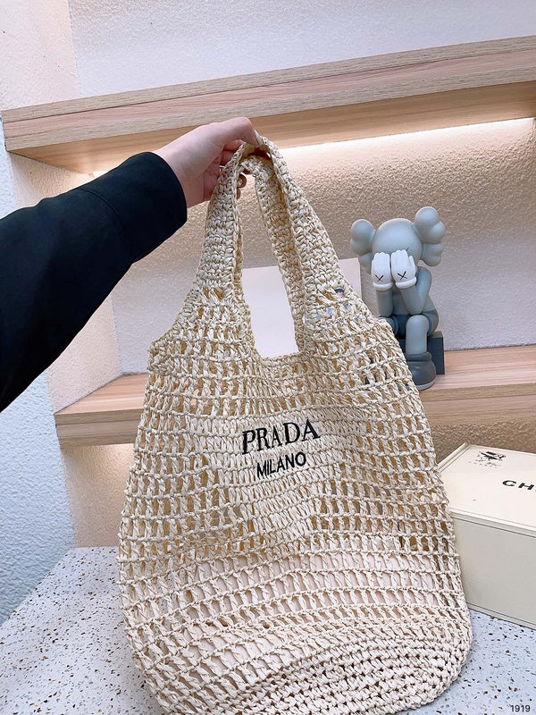 PDA - Luxurious Totes - 066