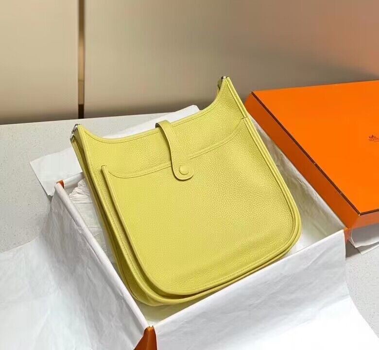 HMS - Luxurious Totes - 051