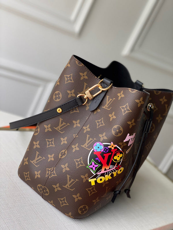 Luxurious Totes - Latest - 9728