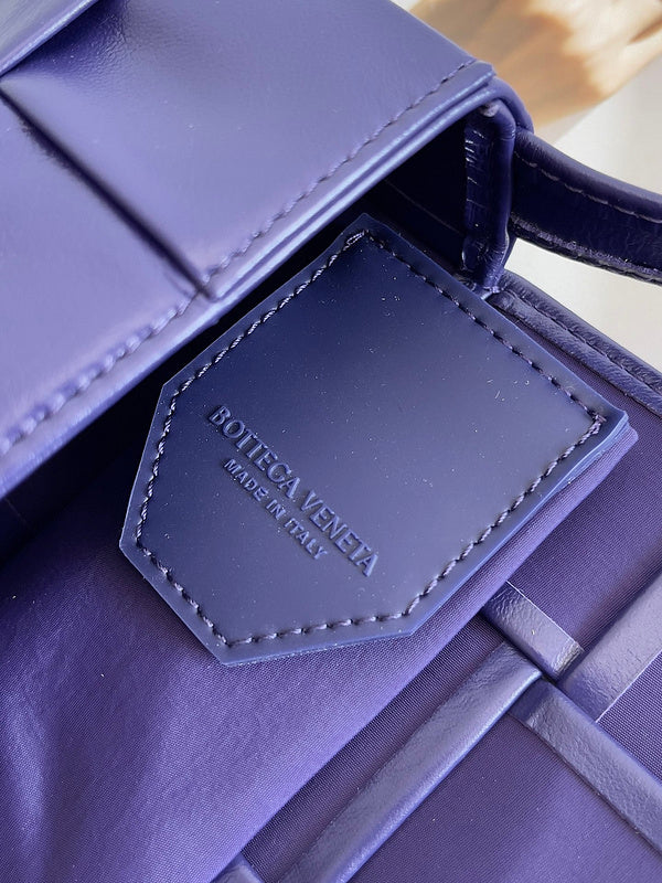 Luxurious Totes - Latest - 6986