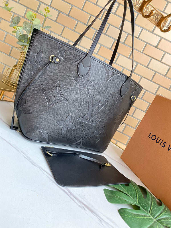 LOV - Luxurious Totes - 2525