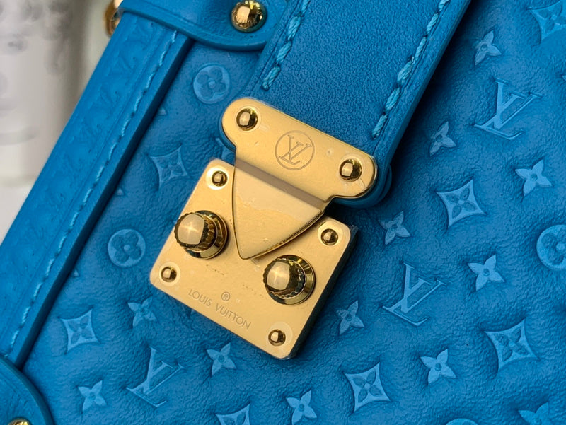 LOV - Luxurious Totes - 600