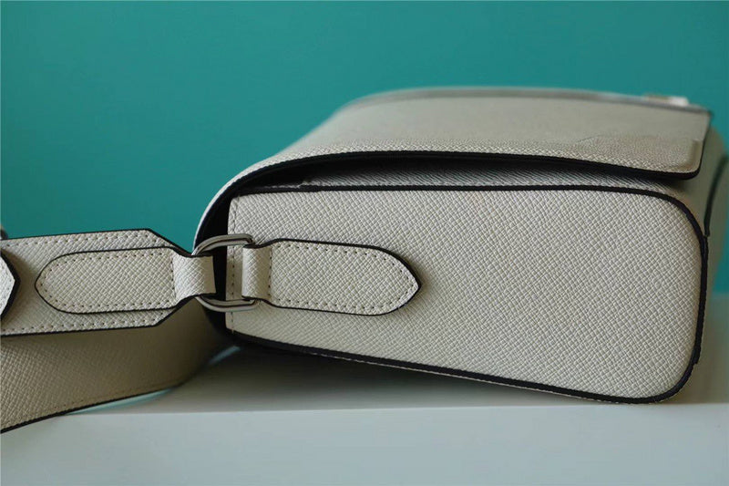 Lux-Totes - LOV Bags - 4152