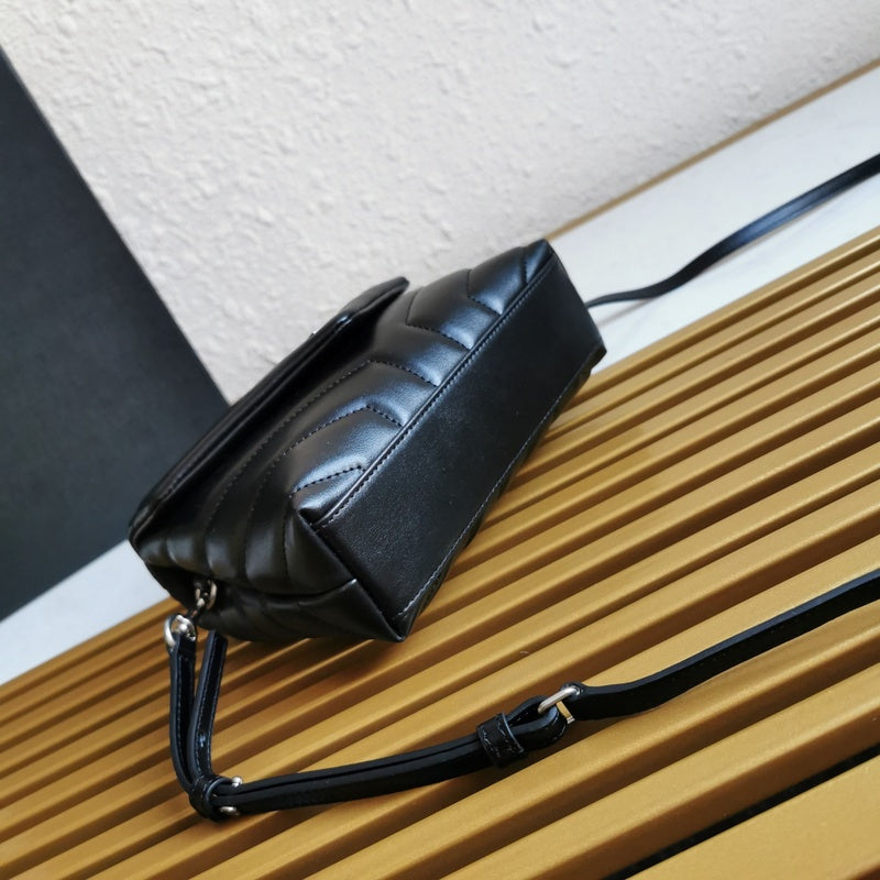 Luxurious Totes - Latest - 9302