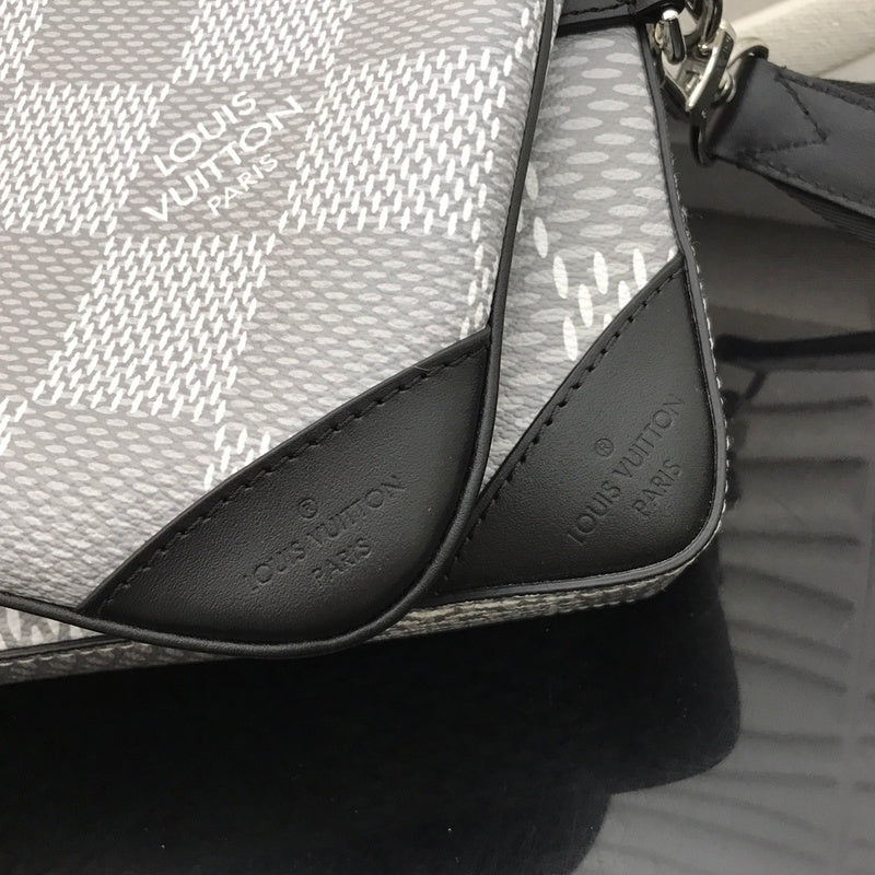 LOV - Luxurious Totes - 1137