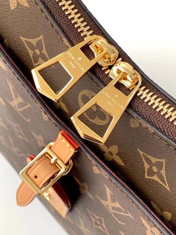 LOV - Luxurious Totes - 1717