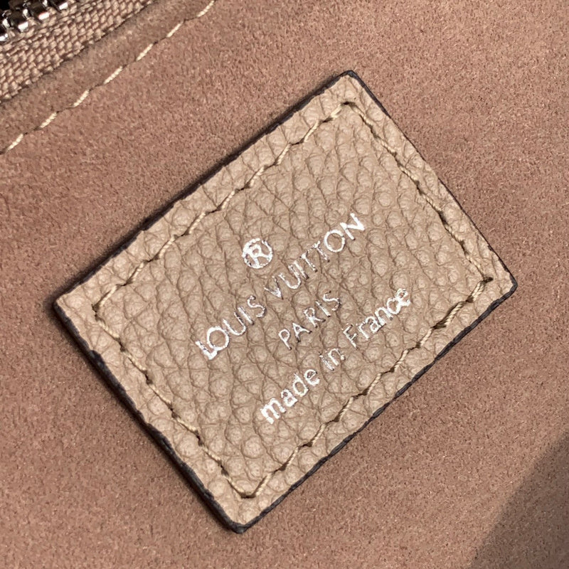 Luxurious Totes - Latest - 9726