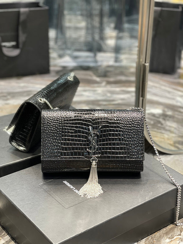 Luxurious Totes - Latest - 8455