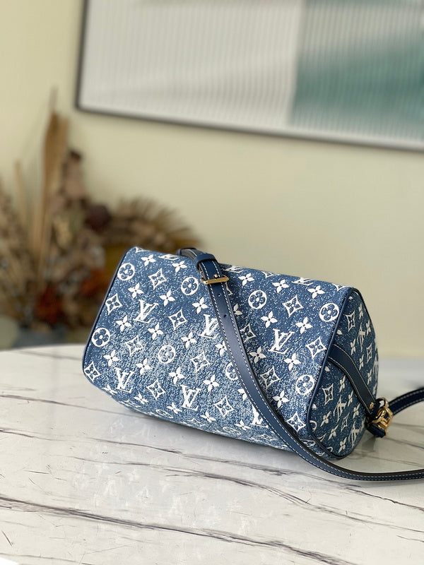LOV - Luxurious Totes - 1891
