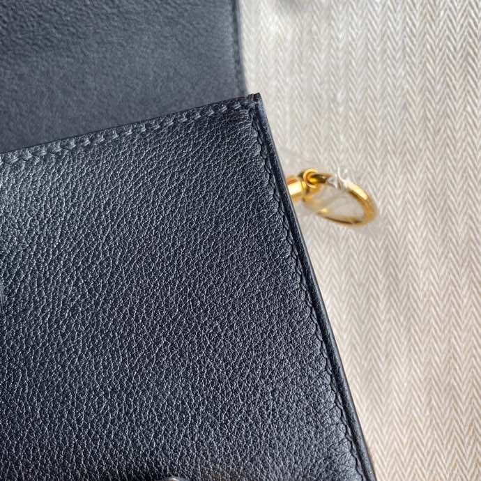 Luxurious Totes - Latest - 6647