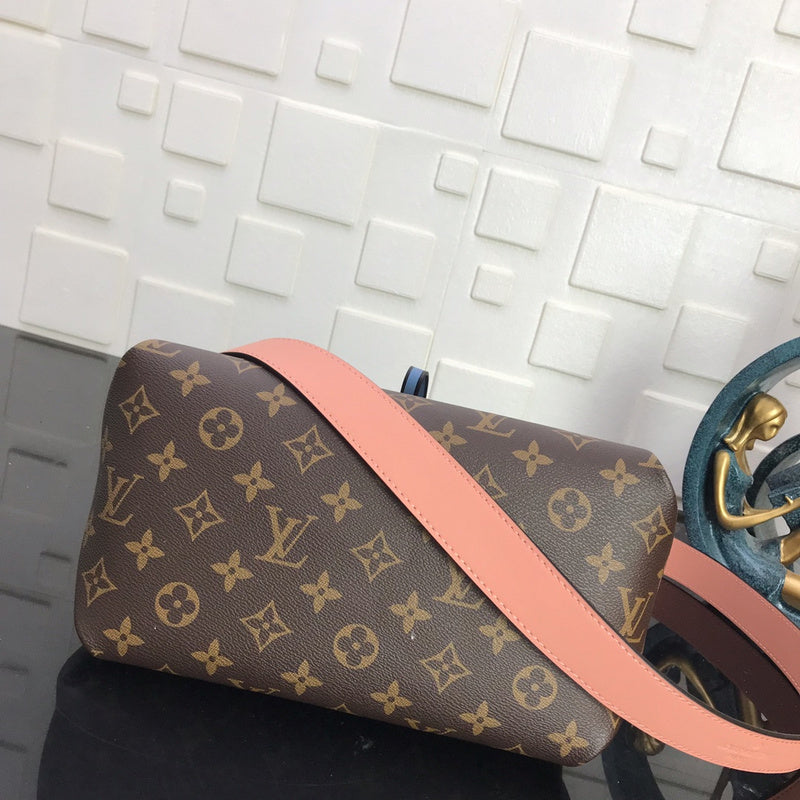 Luxurious Totes - Latest - 1596