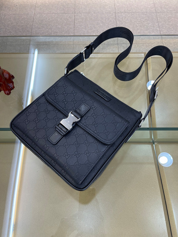 GUI - Luxurious Totes - 1172