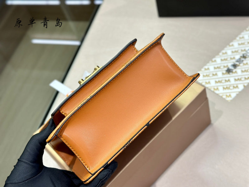 Luxurious Totes - CMM Bags - 016