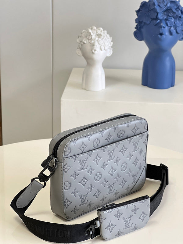 LOV - Luxurious Totes - 1653