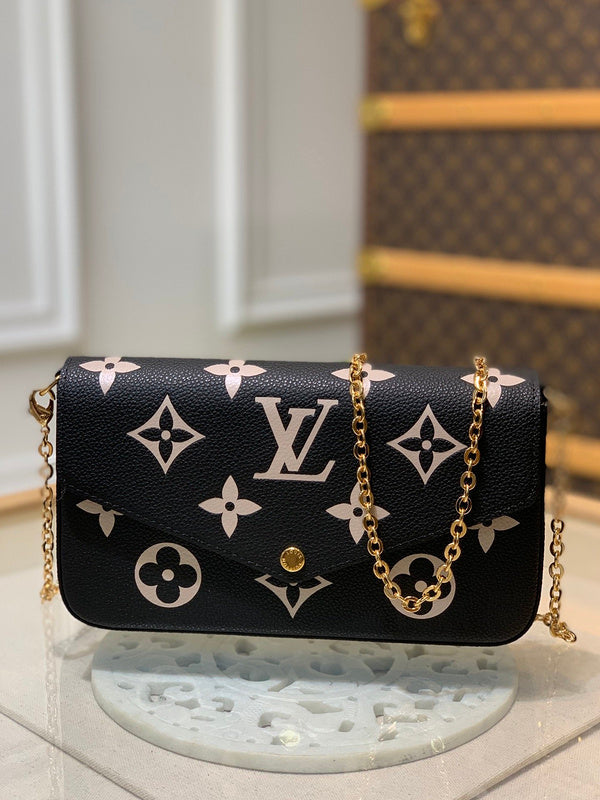 LOV - Luxurious Totes - 2573