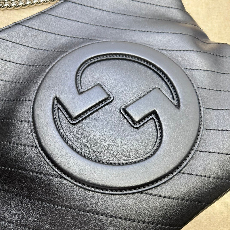 GUI - Luxurious Totes - 143