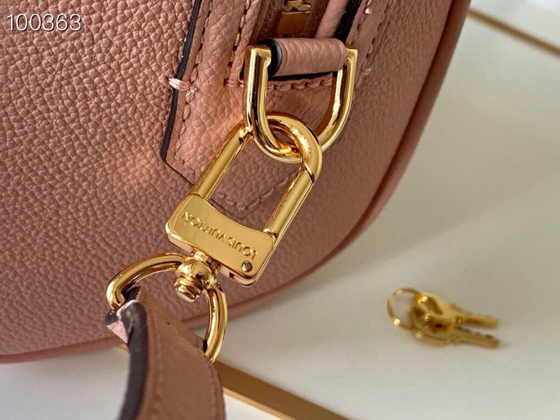 Luxurious Totes - Latest - 9658