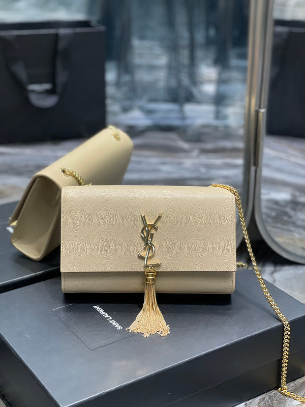 Luxurious Totes - Latest - 8456