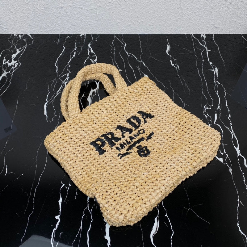 PDA - Luxurious Totes - 068