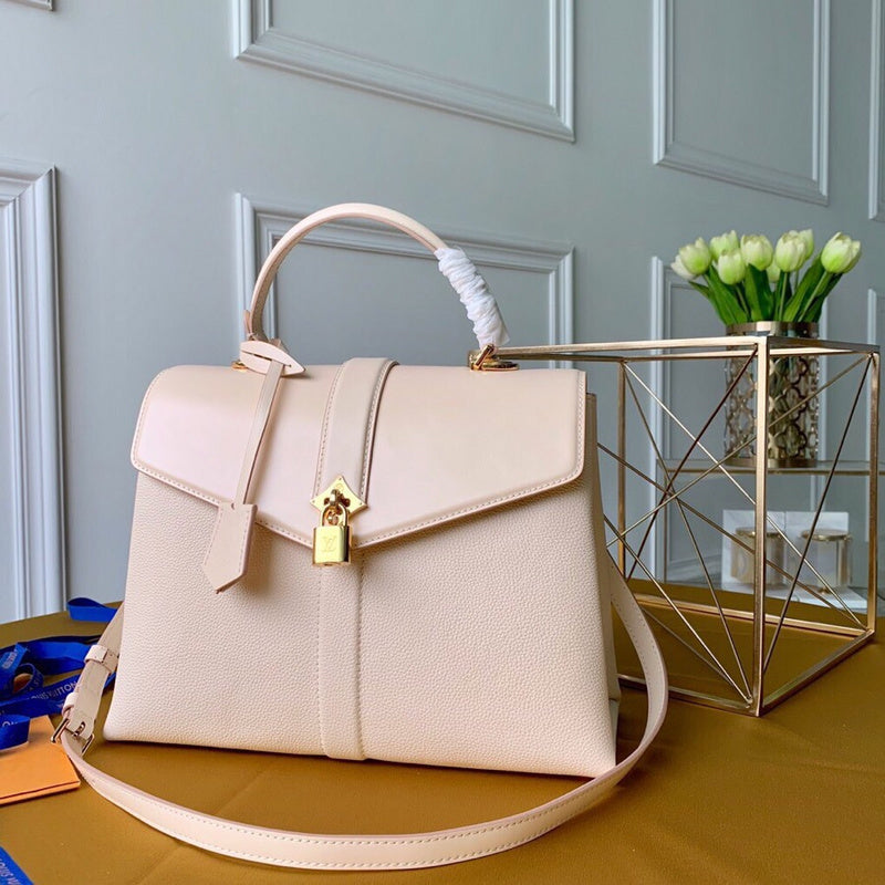 Luxurious Totes - Latest - 2991
