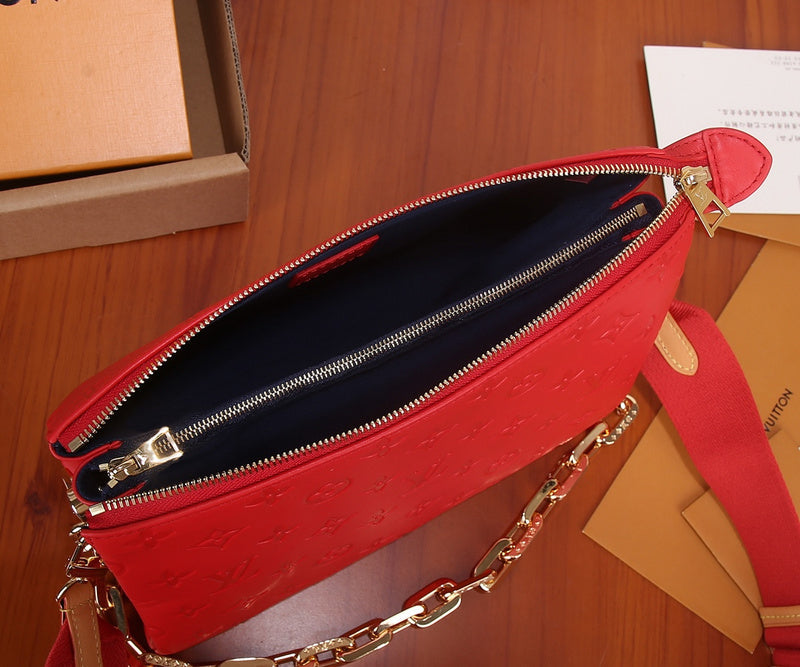 LOV - Luxurious Totes - 1966