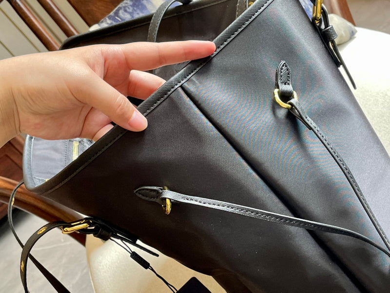 Luxurious Totes - PDA3 Bags - 063