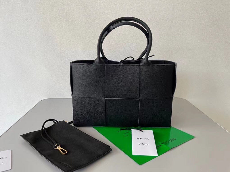 Luxurious-Totes - BV Bags - 1896