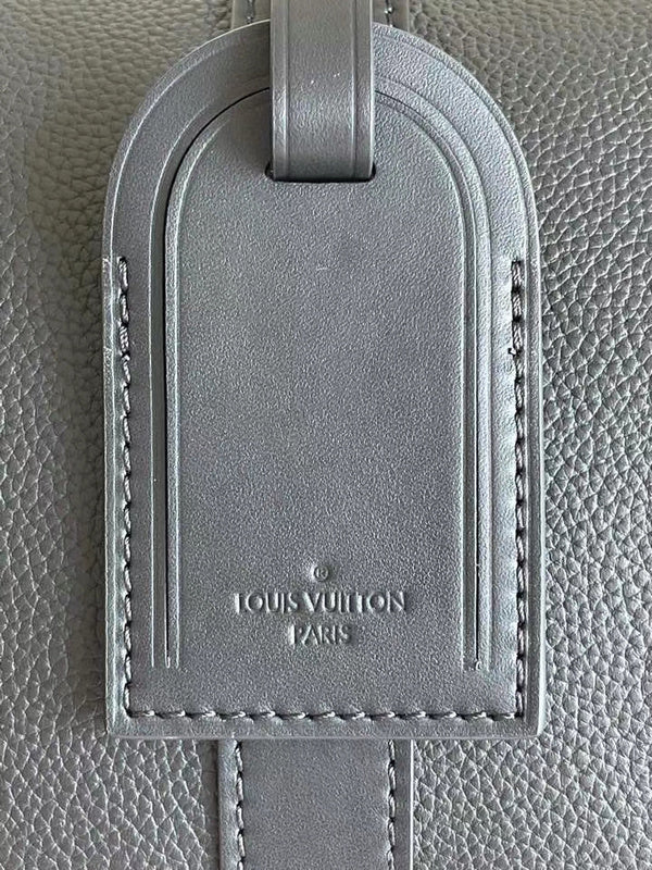 LOV - Luxurious Totes - 2236