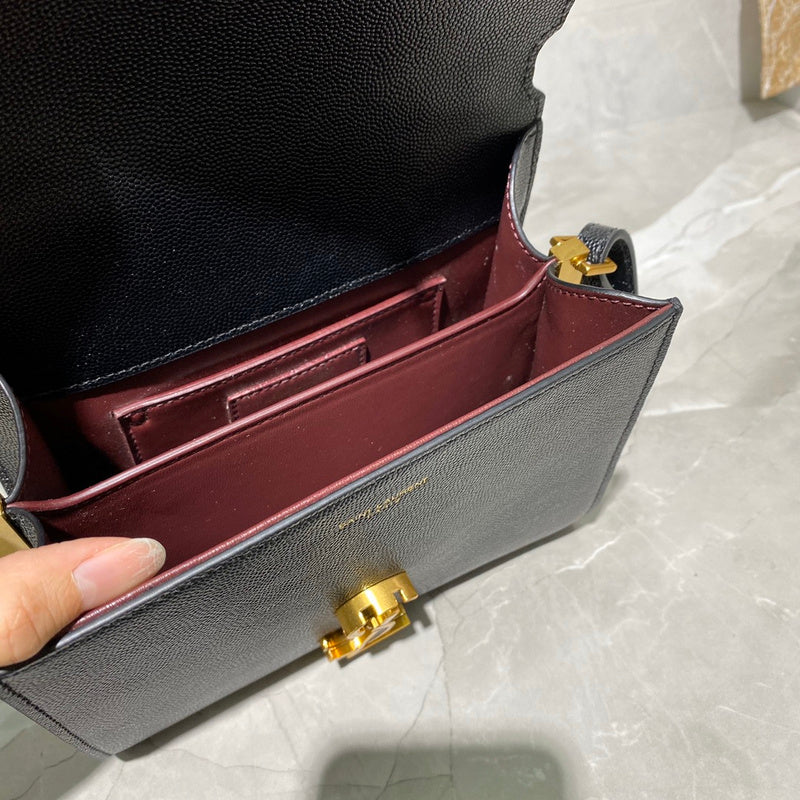 Luxurious Totes - Latest - 8442