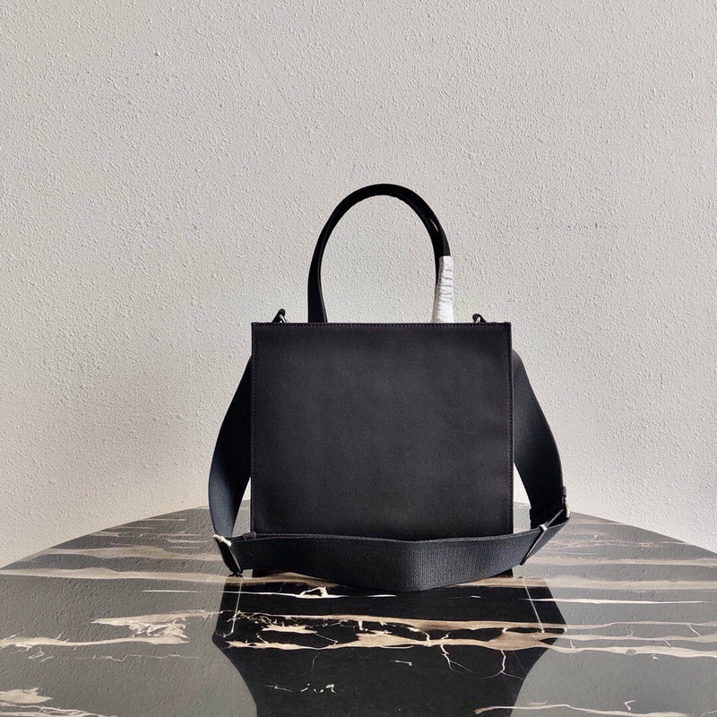 Luxurious Totes - Latest - 4726