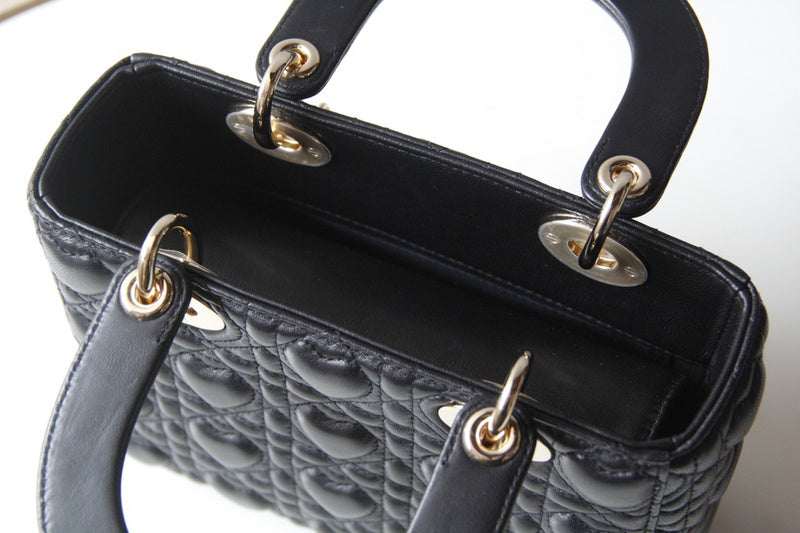 Luxurious Totes - Latest - 6468