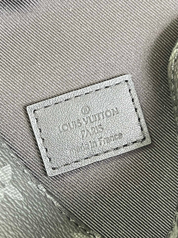 LOV - Luxurious Totes - 1786