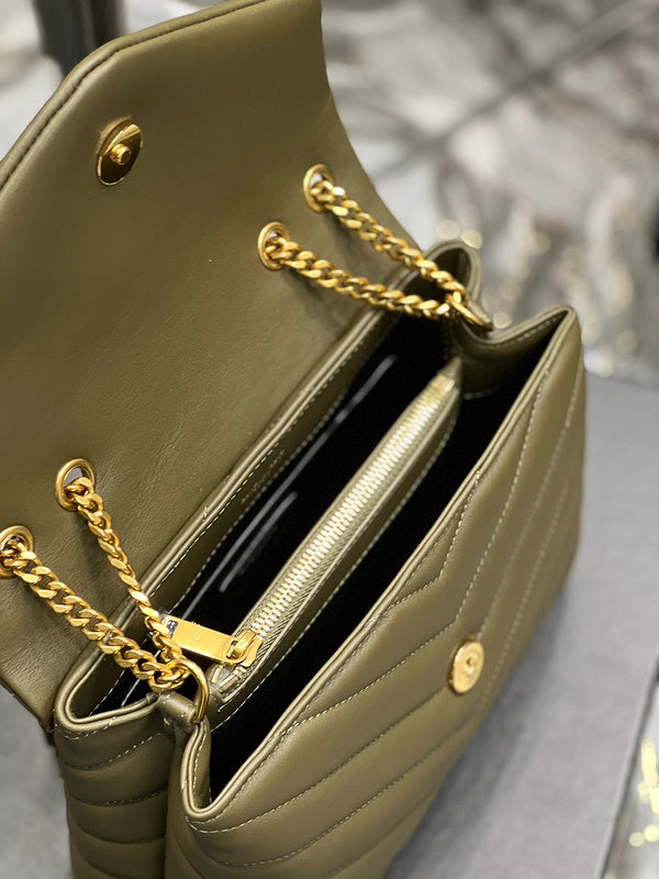 Luxurious Totes - Latest - 8501