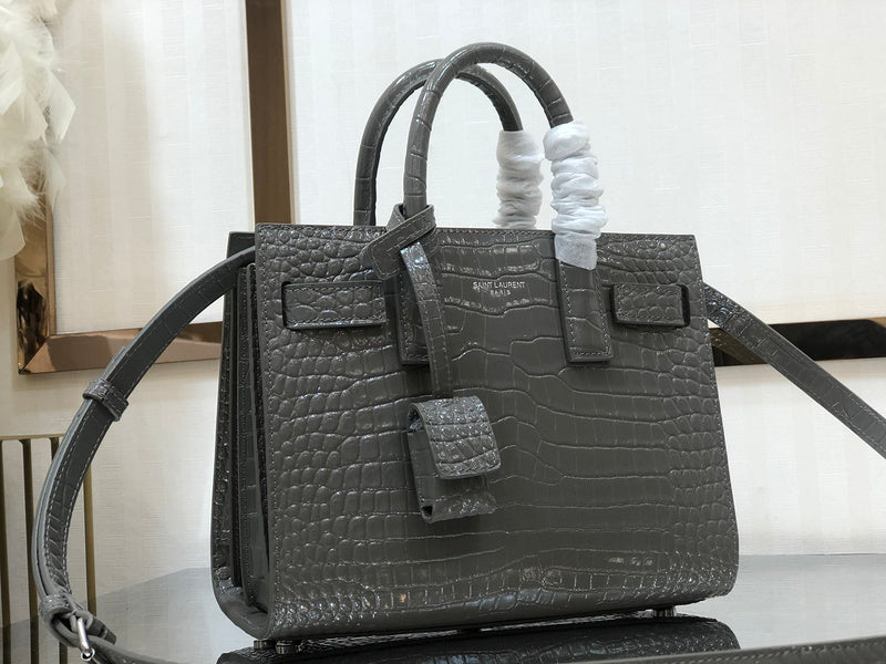 Luxurious Totes - Latest - 9111