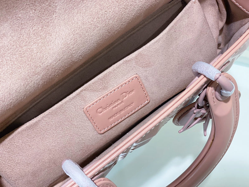 Luxurious Totes - Latest - 6502