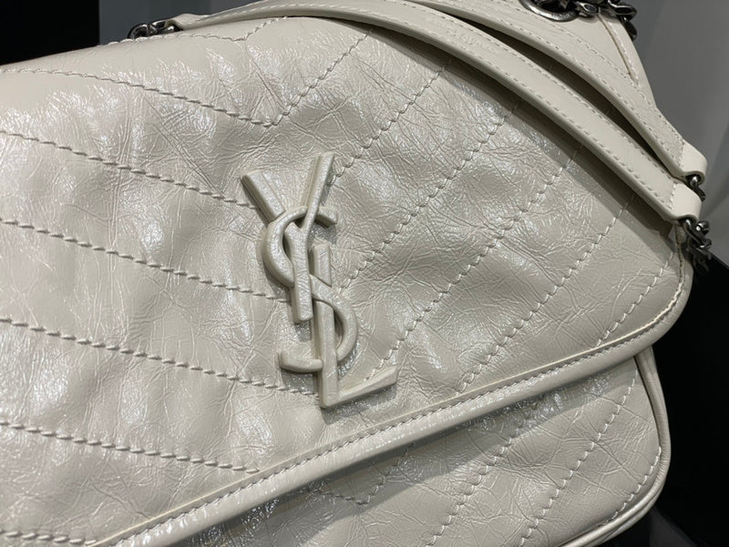 Luxurious Totes - Latest - 8562