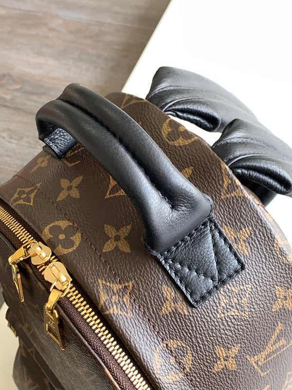 LOV - Luxurious Totes - 2011