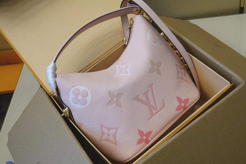 LOV - Luxurious Totes - 2477