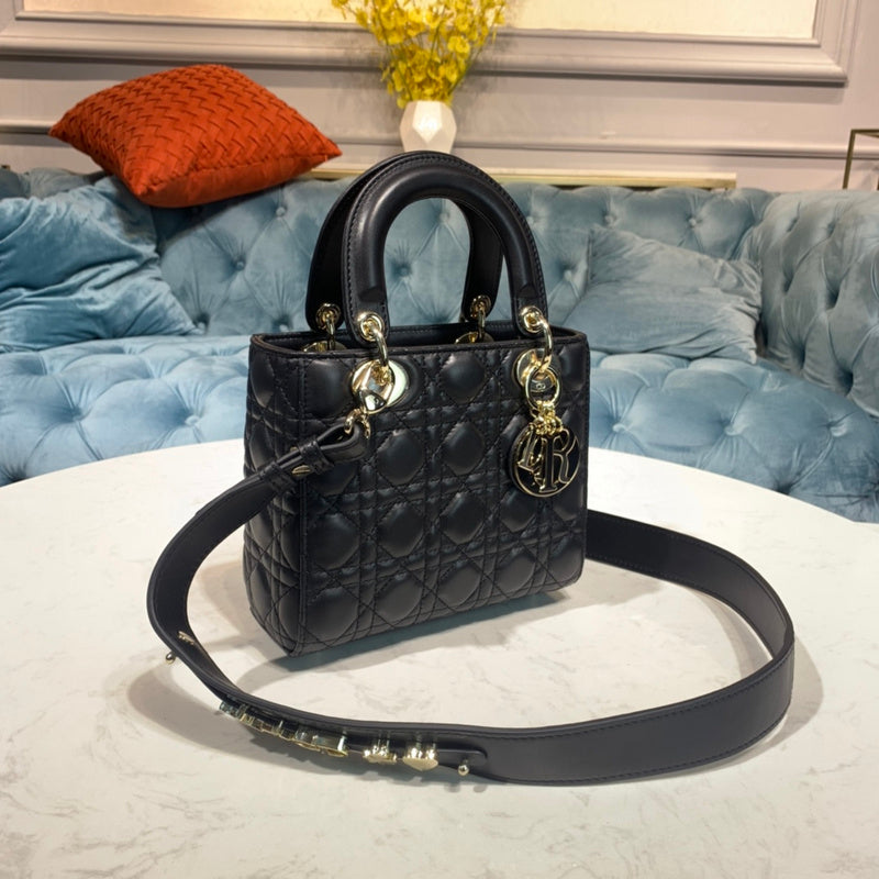 Luxurious Totes - Latest - 6326