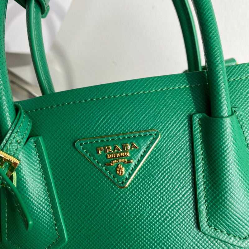 Luxurious Totes - Latest - 4610