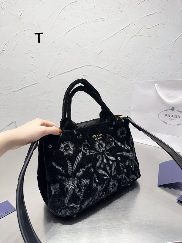 Luxurious Totes - PDA3 Bags - 258