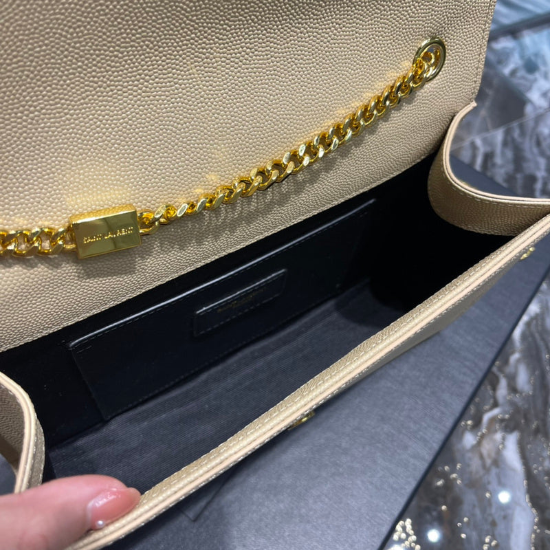 Luxurious Totes - Latest - 8567